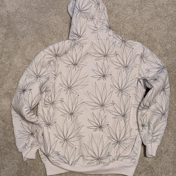 Victorious Fully Embroided Marijuana Leaf Zip Up Jacket - Picture 3 of 4